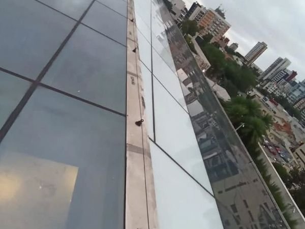 Reduza o calor da empresa com isofilme em Aparecida de Goiânia