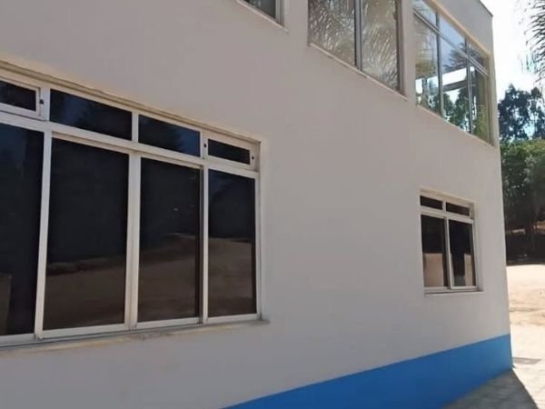 Controle a luminosidade com película solar